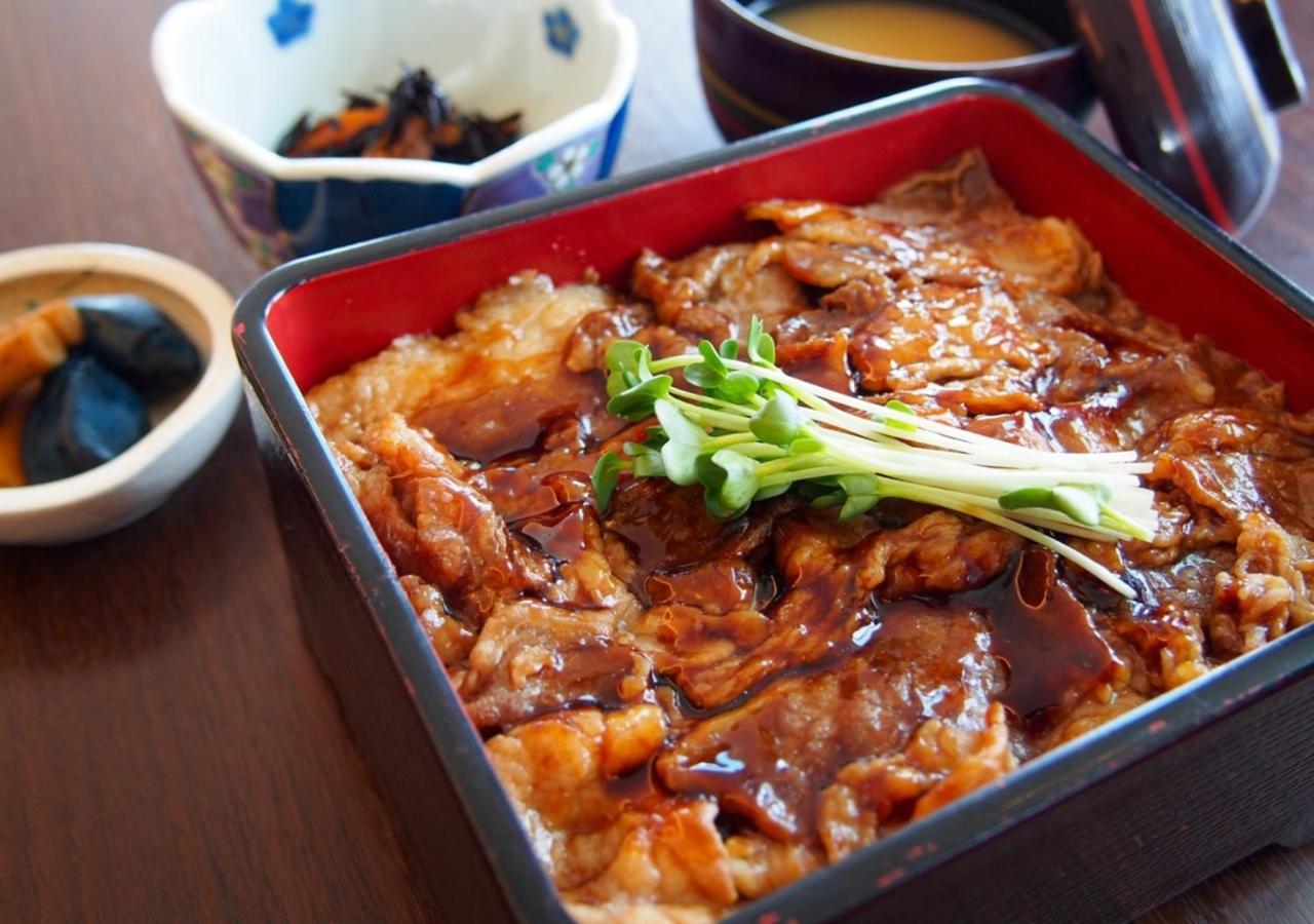 Hotel Emisia Саппоро Экстерьер фото Aubergine with miso